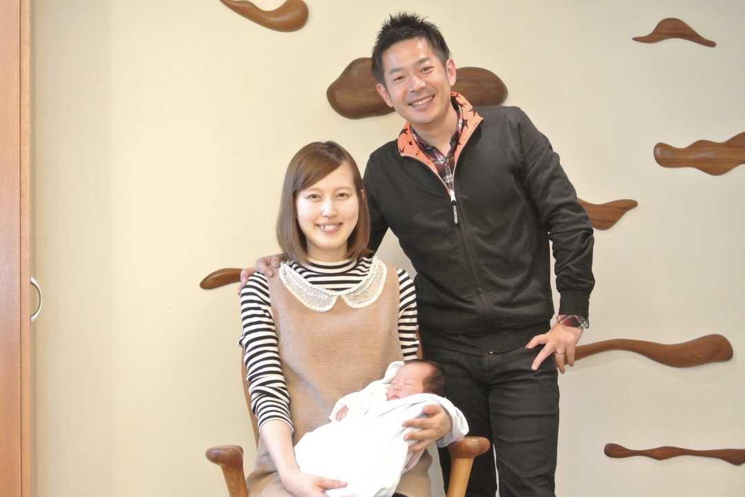 清水健さん、清水奈緒さん、息子さん。